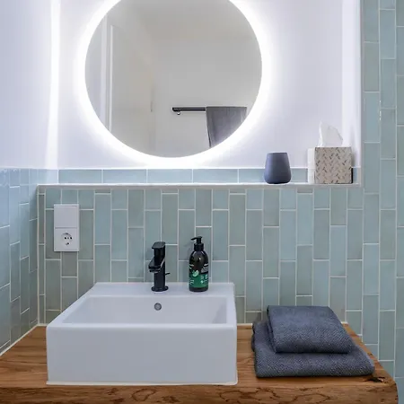 Seeelf - Luv Apartman